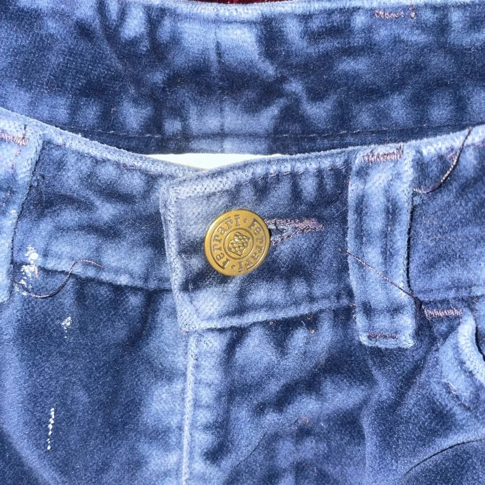 VINTAGE blue VELVET Ferrari cut off shorts - Picture 3 of 4